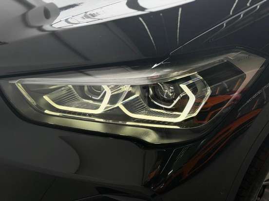 BMW-X1-2021