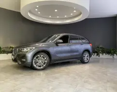 BMW X1 2.0 16V TURBO ACTIVEFLEX SDRIVE20I X-LINE 4P AUTOMÁTICO BMW X1 2.0 16V TURBO ACTIVEFLEX SDRIVE20I X-LINE 4P AUTOMÁTICO