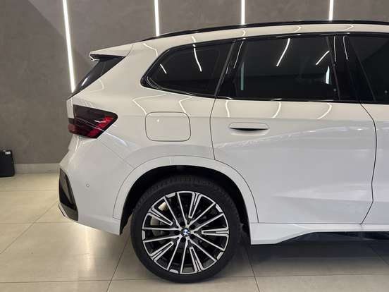 BMW-X1-2025