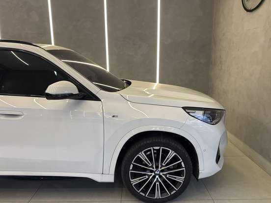 BMW-X1-2025