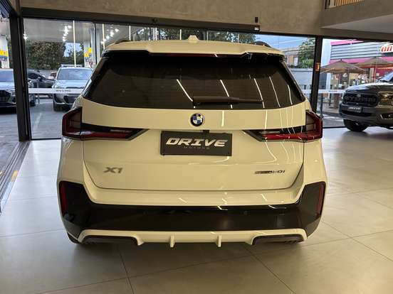 BMW-X1-2.0 16V TURBO GASOLINA SDRIVE20I M SPORT STEPTRONIC BMW-X1-2025