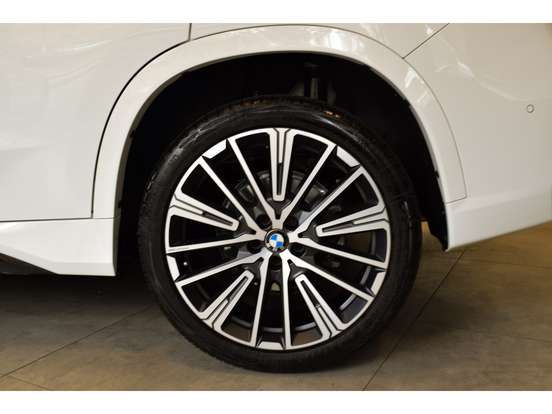 BMW-X1-2.0 16V TURBO GASOLINA SDRIVE20I M SPORT STEPTRONIC BMW-X1-2024