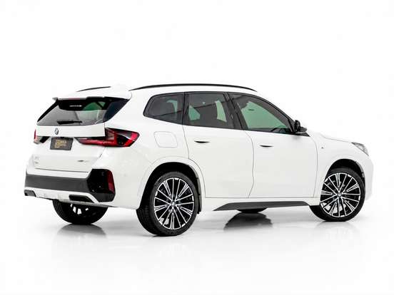 BMW-X1-2025