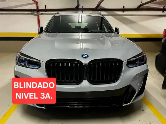BMW X3 2.0 16V HÍBRIDO M SPORT LAUNCH EDITION XDRIVE30E STEPTRONIC BMW X3 2.0 16V HÍBRIDO M SPORT LAUNCH EDITION XDRIVE30E STEPTRONIC