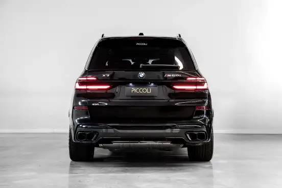 BMW-X7-4.4 V8 GASOLINA M60i STEPTRONIC BMW-X7-2023