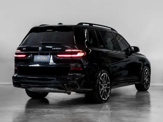 BMW-X7-4.4 V8 GASOLINA M60i STEPTRONIC BMW-X7-2024