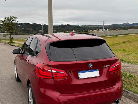 BMW-220i-2.0 CAT GP 16V TURBO ACTIVEFLEX 4P AUTOMÁTICO BMW-220i-2016