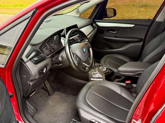 BMW-220i-2.0 CAT GP 16V TURBO ACTIVEFLEX 4P AUTOMÁTICO BMW-220i-2016