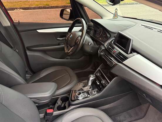 BMW-220i-2.0 CAT GP 16V TURBO ACTIVEFLEX 4P AUTOMÁTICO BMW-220i-2016