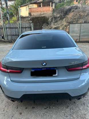BMW-320i-2024
