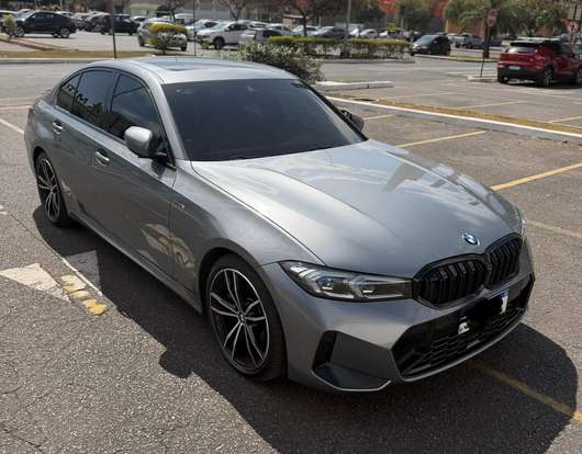 BMW-320i-2024