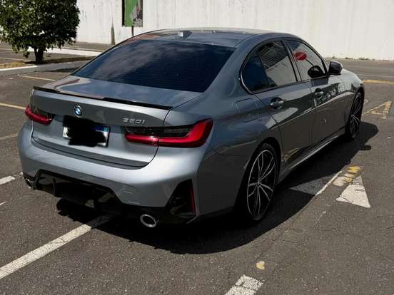 BMW-320i-2.0 16V TURBO FLEX M SPORT AUTOMÁTICO BMW-320i-2024