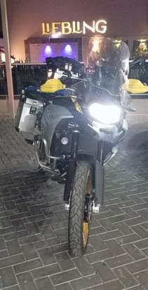 BMW-F 850 GS ADVENTURE PREMIUM-2021