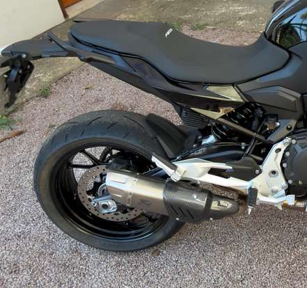 BMW-F 900 R SPORT PLUS-2024