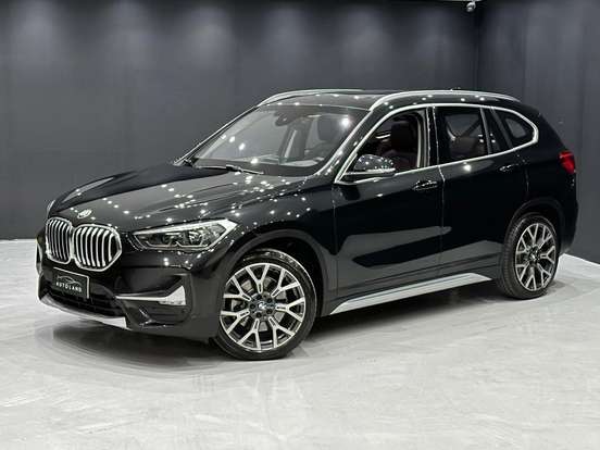 BMW-X1-2022