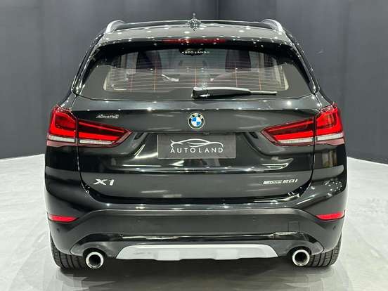 BMW-X1-2.0 16V TURBO ACTIVEFLEX SDRIVE20I X-LINE 4P AUTOMÁTICO BMW-X1-2022