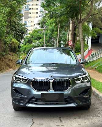 BMW-X1-2022