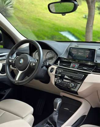 BMW-X1-2022