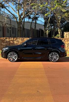 BMW-X1-2023