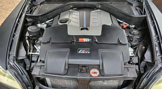 BMW-X6-2013