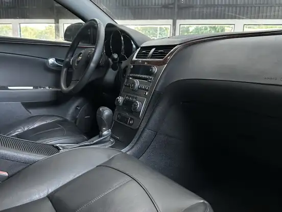 CHEVROLET-MALIBU-2.4 LTZ GASOLINA 4P AUTOMÁTICO CHEVROLET-MALIBU-2010
