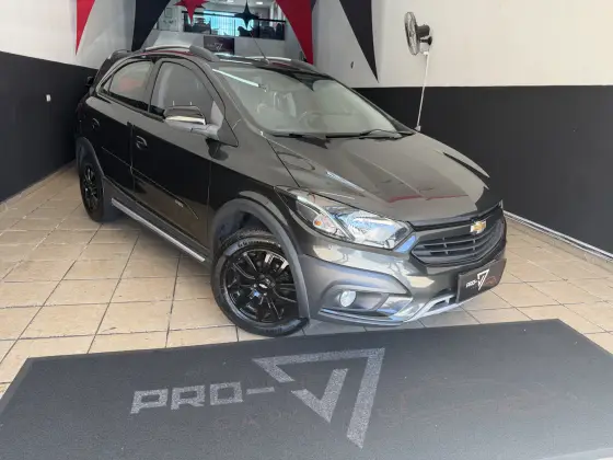 CHEVROLET ONIX 1.4 MPFI ACTIV 8V FLEX 4P AUTOMÁTICO