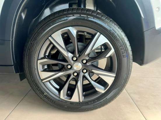 CHEVROLET-TRACKER-2024