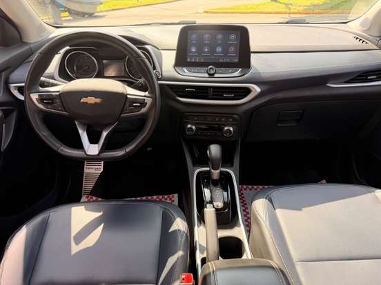 CHEVROLET-TRACKER-2023