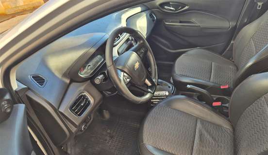 CHEVROLET-ONIX-2016