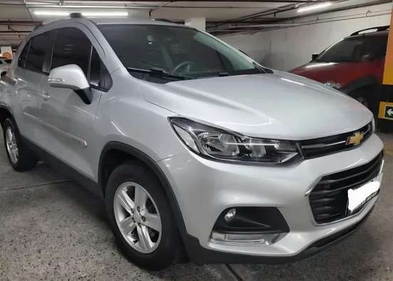 CHEVROLET-TRACKER-2018