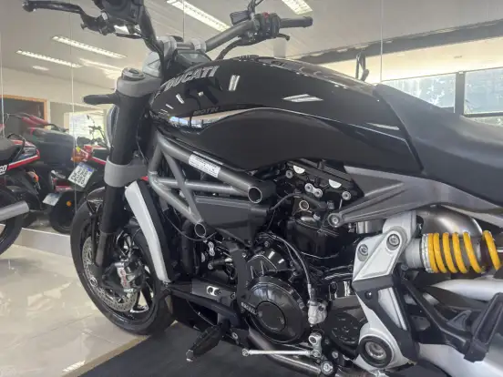 DUCATI-XDIAVEL S-2021