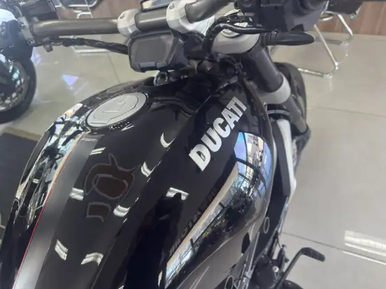 DUCATI-XDIAVEL S-2021