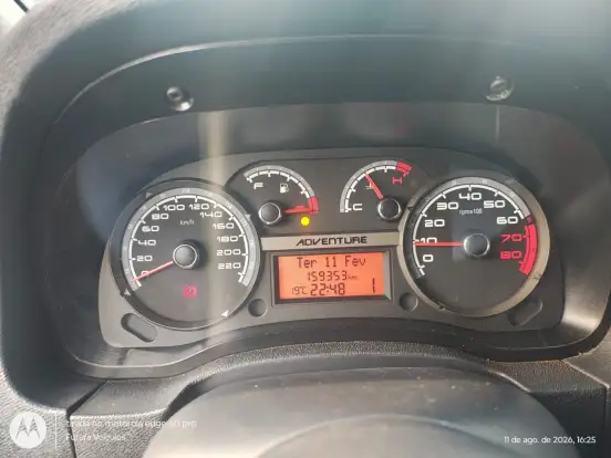 FIAT-IDEA-1.8 MPI ADVENTURE 16V FLEX 4P AUTOMATIZADO FIAT-IDEA-2011