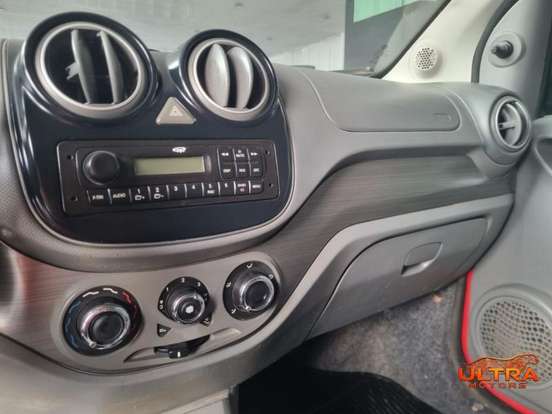 FIAT-PALIO-1.0 MPI ATTRACTIVE 8V FLEX 4P MANUAL FIAT-PALIO-2014