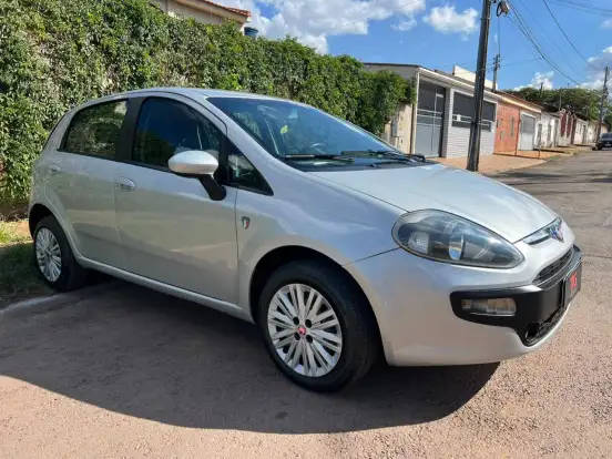 FIAT-PUNTO-2012