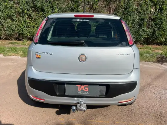 FIAT-PUNTO-2012