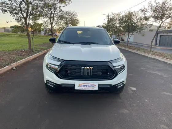 FIAT TORO 1.3 TURBO 270 FLEX FREEDOM AT6 FIAT TORO 1.3 TURBO 270 FLEX FREEDOM AT6