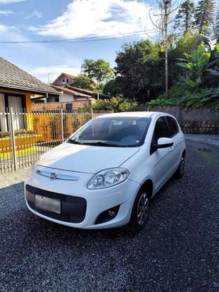 FIAT-PALIO-2012