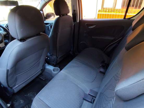 FIAT-PALIO-1.4 MPI ATTRACTIVE 8V FLEX 4P MANUAL FIAT-PALIO-2012