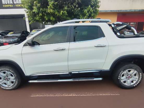 FIAT-TORO-1.8 16V EVO FLEX FREEDOM AT6 FIAT-TORO-2016