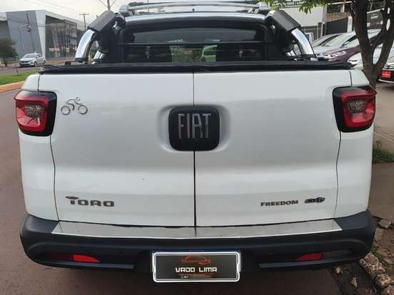 FIAT-TORO-1.8 16V EVO FLEX FREEDOM AT6 FIAT-TORO-2016