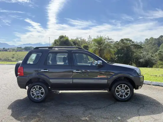 FORD-ECOSPORT-1.6 XLT FREESTYLE 8V FLEX 4P MANUAL FORD-ECOSPORT-2010