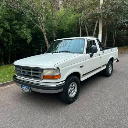 FORD F-1000 4.9 I XLT 4X2 CE GASOLINA 2P MANUAL FORD F-1000 4.9 I XLT 4X2 CE GASOLINA 2P MANUAL