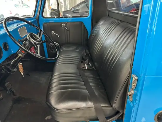 FORD-F-75-2.3 4X4 PICK-UP MANUAL FORD-F-75-1975