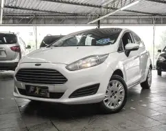 FORD FIESTA 1.6 SE HATCH 16V FLEX 4P MANUAL FORD FIESTA 1.6 SE HATCH 16V FLEX 4P MANUAL