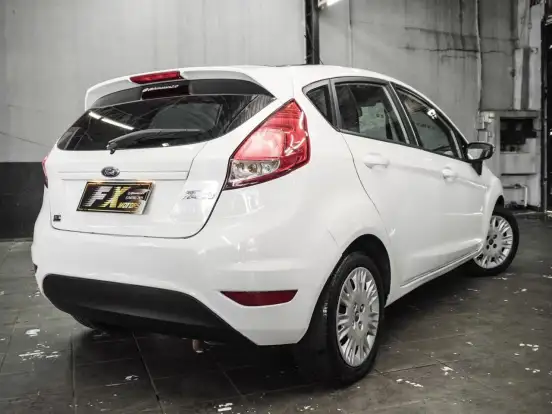 FORD-FIESTA-1.6 SE HATCH 16V FLEX 4P MANUAL FORD-FIESTA-2017