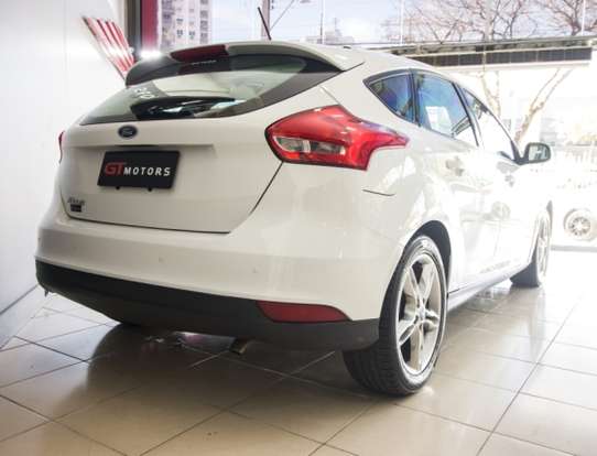 FORD-FOCUS-2017