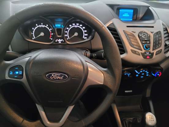 FORD-ECOSPORT-2014