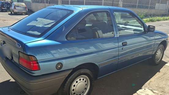 FORD-ESCORT-1994