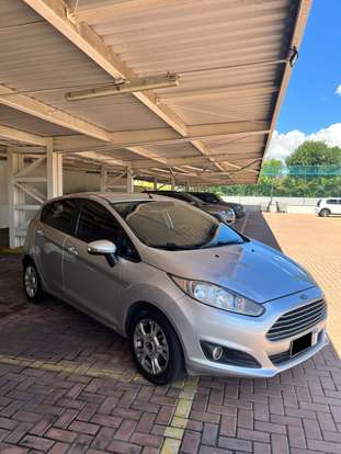 FORD-FIESTA-2014